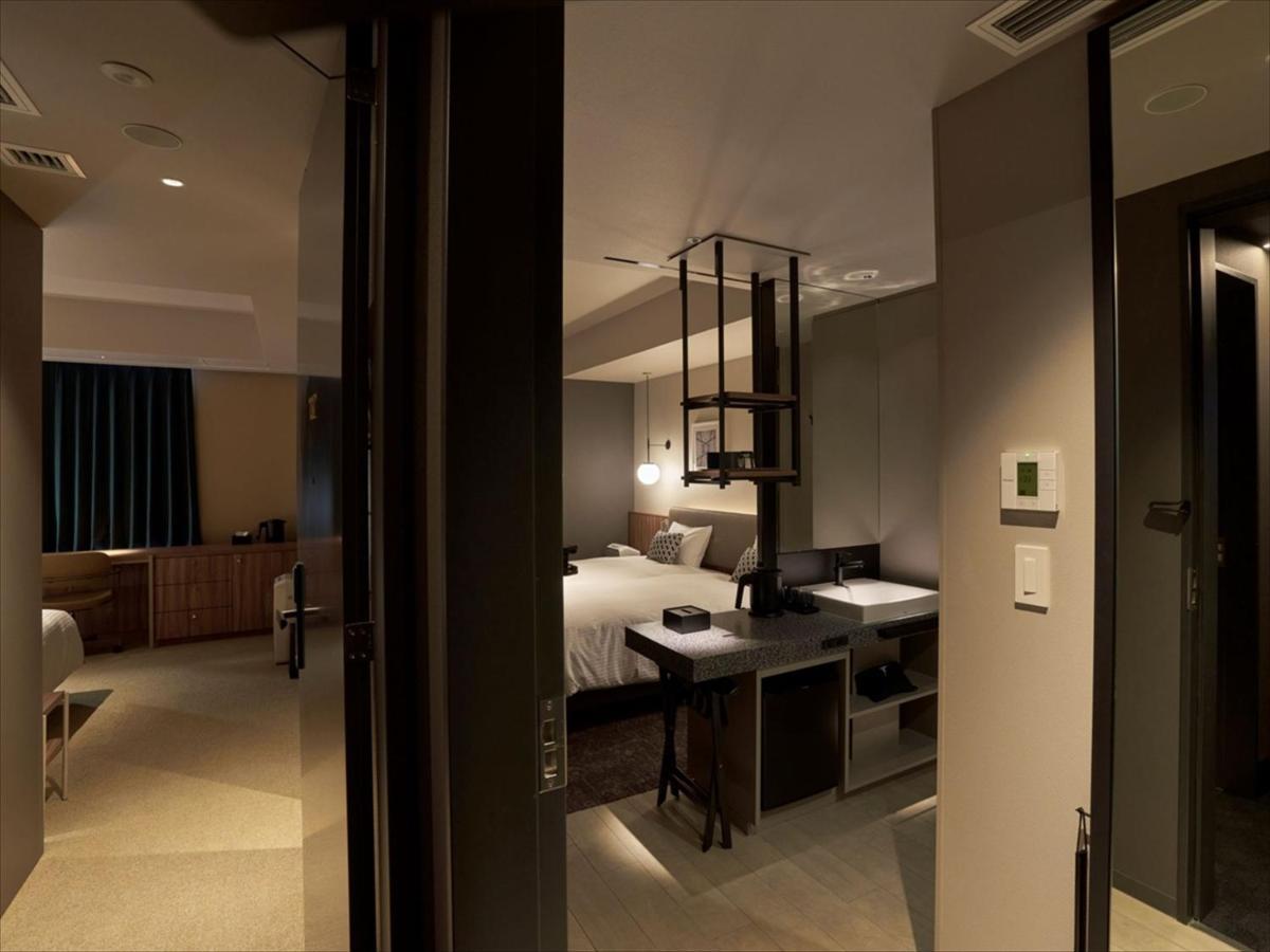 Cross Life Hakata Tenjin Hotel